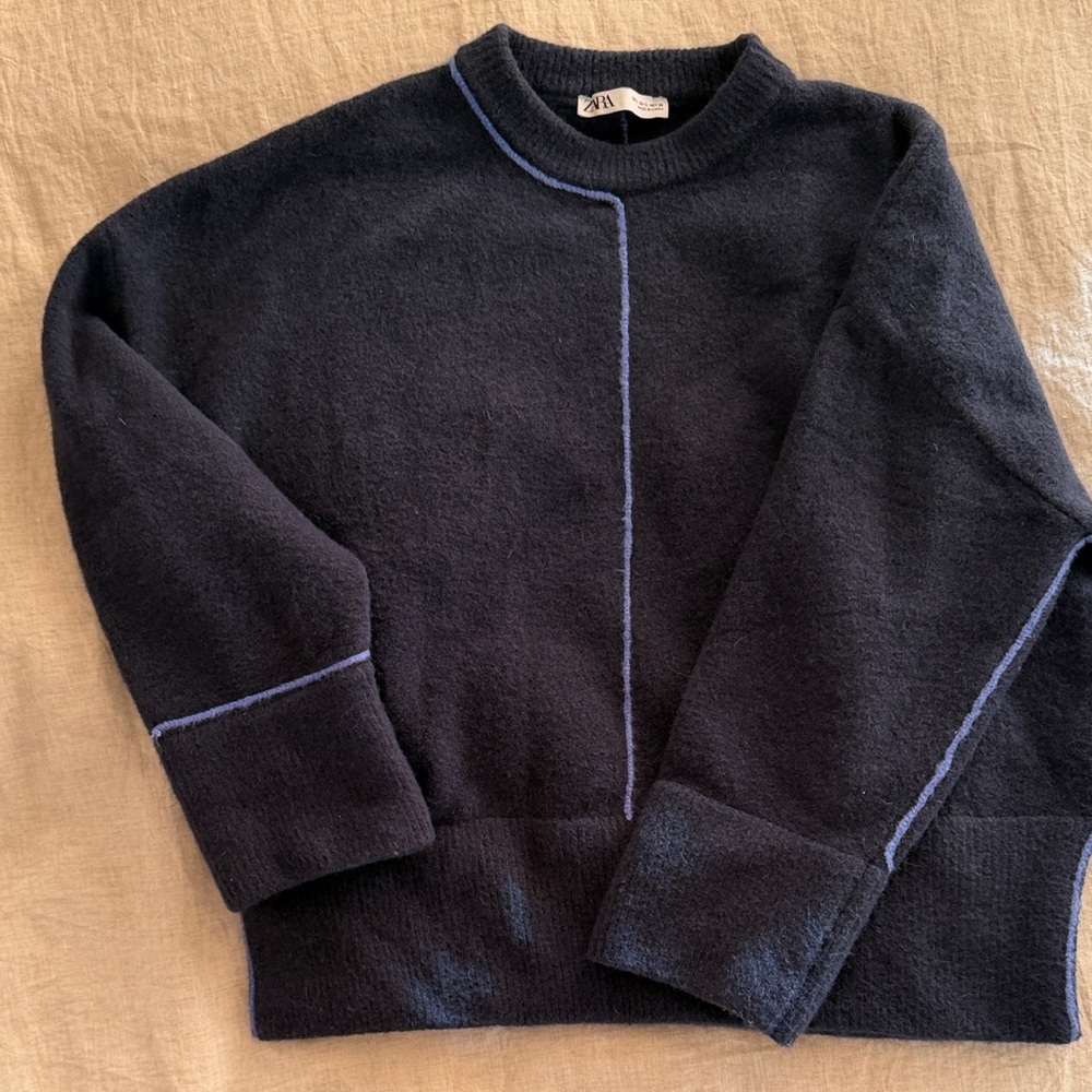 Zara Women’s Navy Blue Sweater with Light Blue Accents